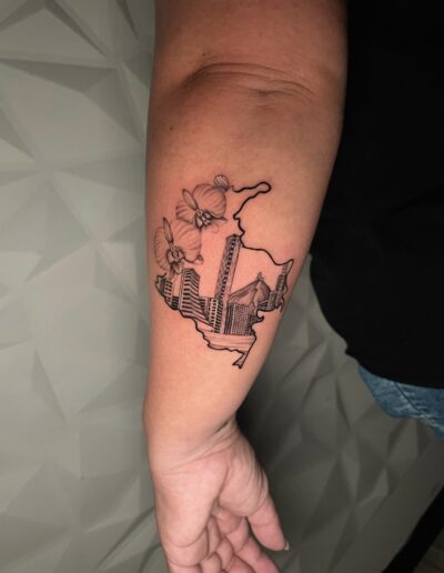 Tattoo Minimalista Colombia por Fabian