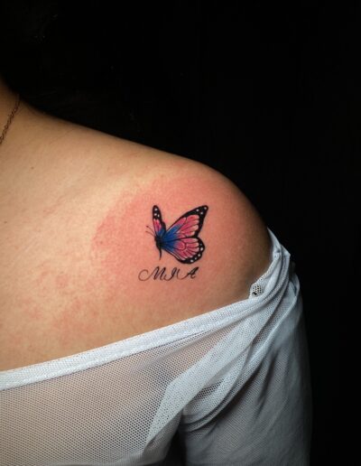 Tattoo Mariposa Minimalista por Nicolás
