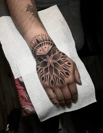 Geometría Tattoo by Leandro Arias