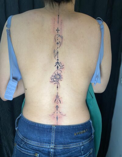 Tatoo Fine Line por Nicolás